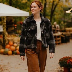 NWOT Thread & Supply Crop Fleece Shirt Jacket, Women’s, Relaxed Fit